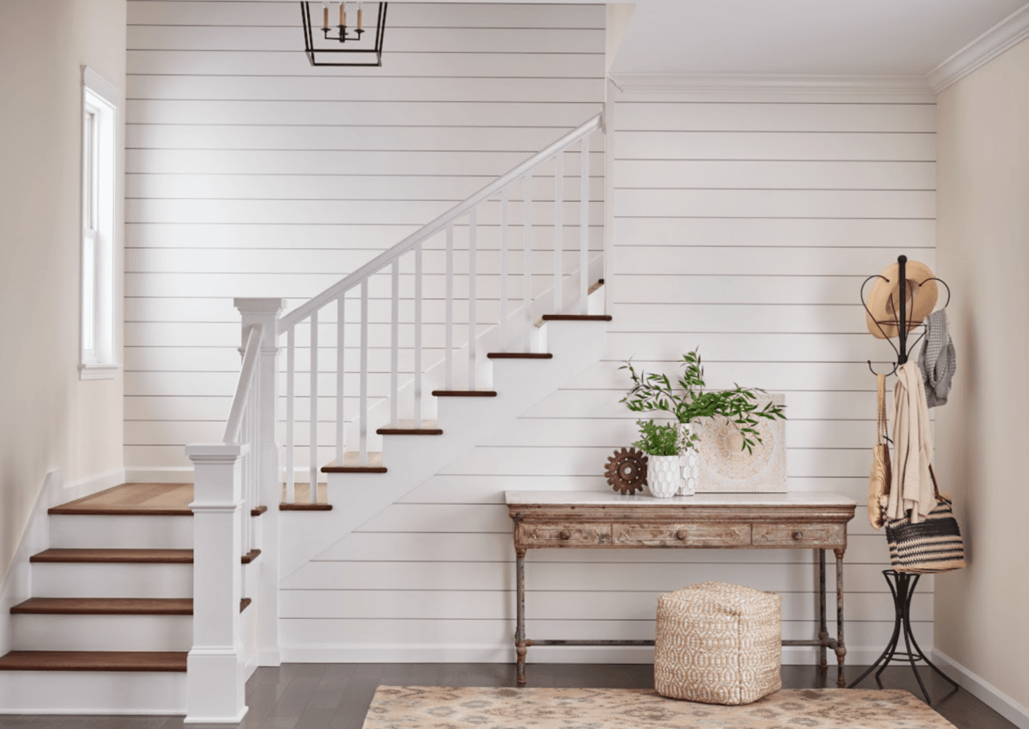 Metrie Complete - Shiplap - Stairs Entrance