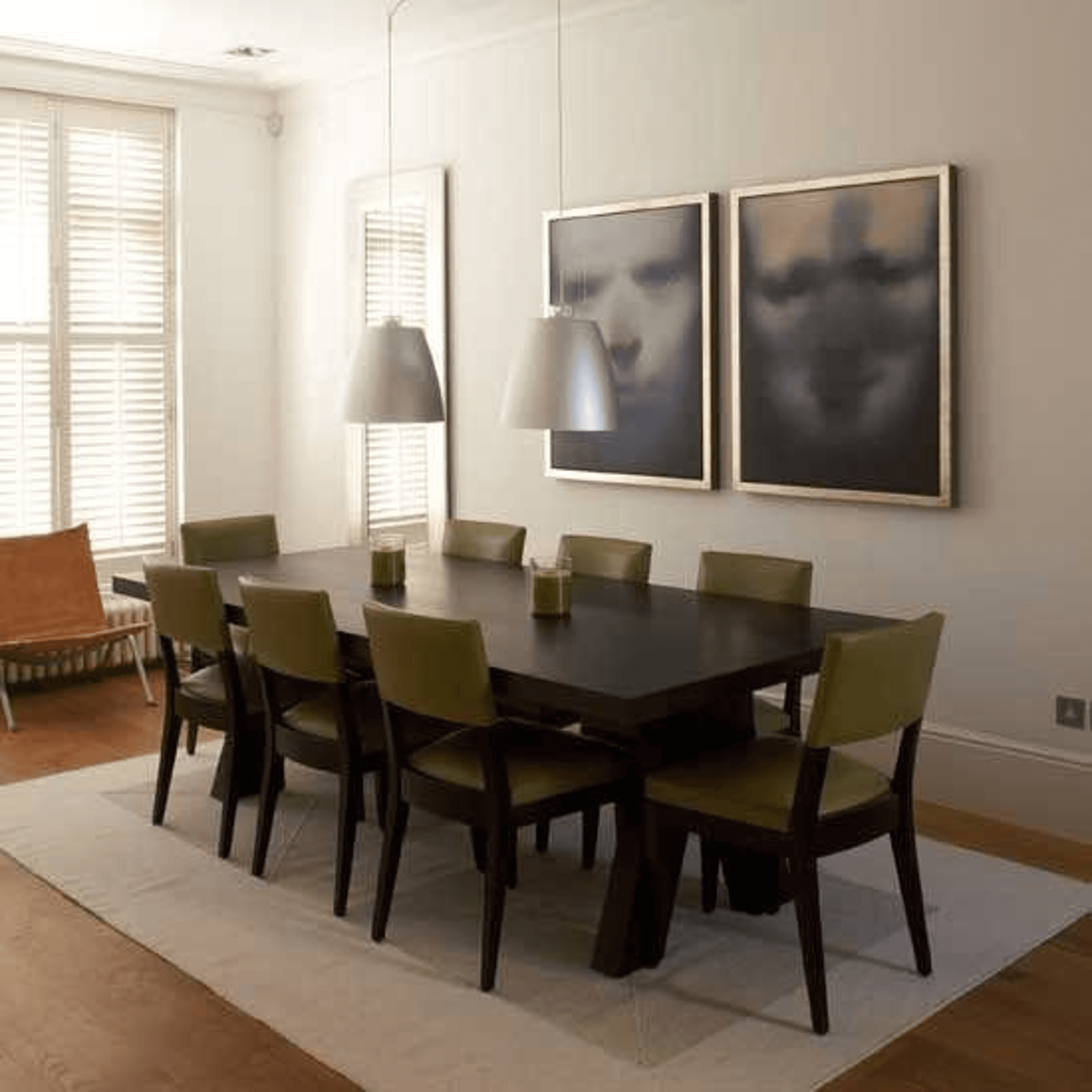 Modern Dining Room.png